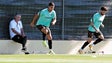 Fernando Santos antecipa «onze» renovado frente ao Qatar