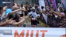 Francês  Santelli  corre 115 km em 14 horas (vídeo)