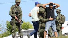Imagem de Exército brasileiro vai assumir controlo da segurança no Rio de Janeiro