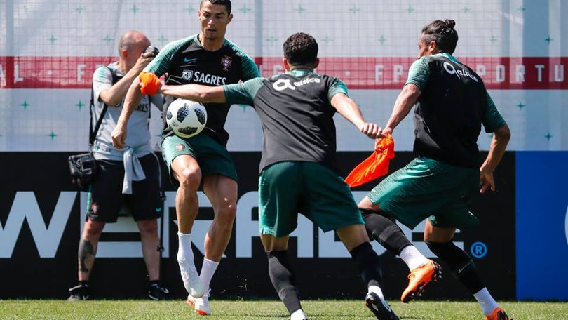 Imagem de Portugal e Espanha afinam pontaria para ganhar grupo B