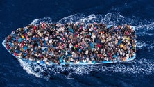 Imagem de Europa lança plano para gerir fluxo migratório