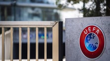 Imagem de Covid-19: UEFA quer planos de regresso do futebol até 25 de maio