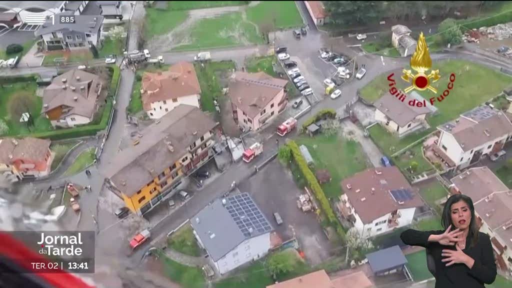 Deslizamentos de terras obrigam a evacuar localidades do norte de Itália