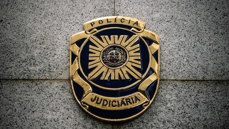 Imagem de PJ detém dois homens e apreende haxixe para 115 mil doses