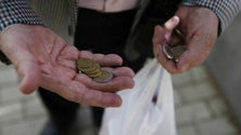 Imagem de Pensões aumentam em janeiro de 2022 entre 1% e 0,2%