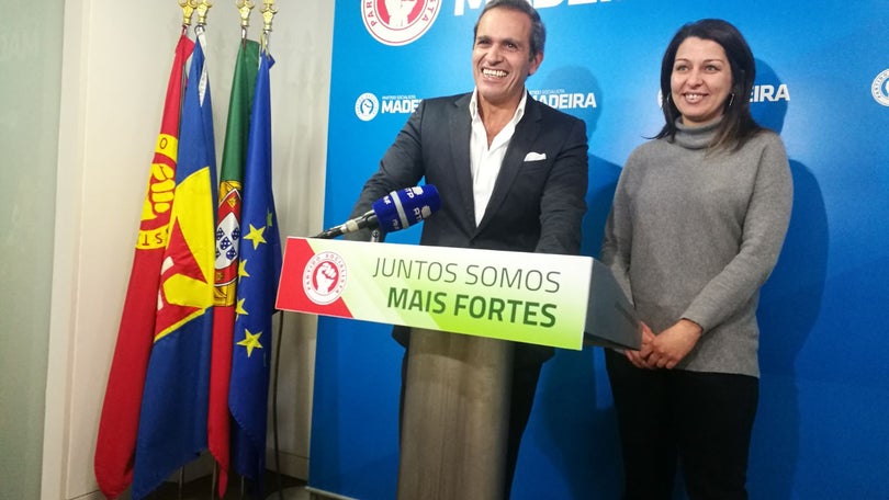 Imagem de Carlos Pereira recomenda ao governo a compra de um ferry