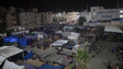 Imagem de Terceiro carregamento de ajuda para Gaza atravessa fronteira de Rafah