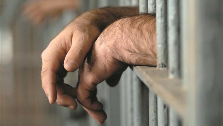 Portugal condenado a indemnizar recluso