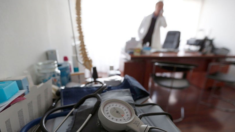 Imagem de Alguns atestados médicos de incapacidade multiusos podem passar a ser automáticos