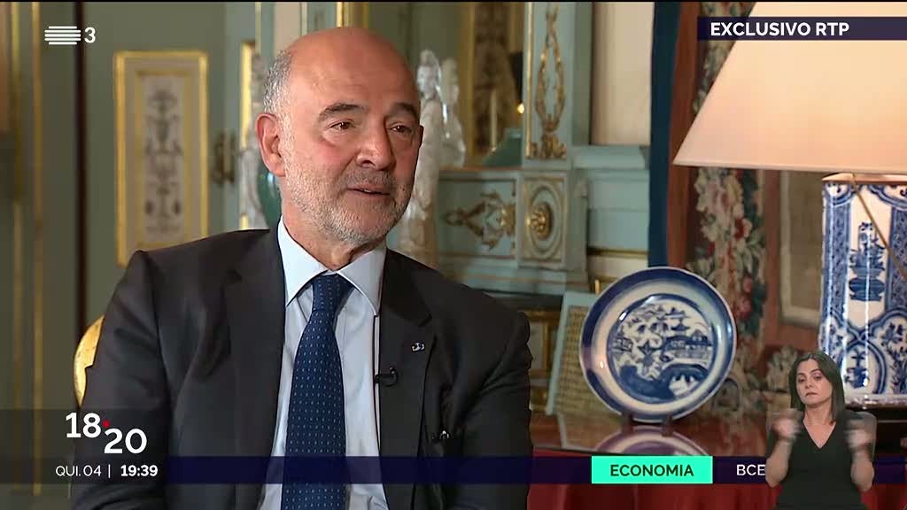 Exclusivo RTP. Pierre Moscovici antevê necessidade de mudanças em França nos planos administrativo e político