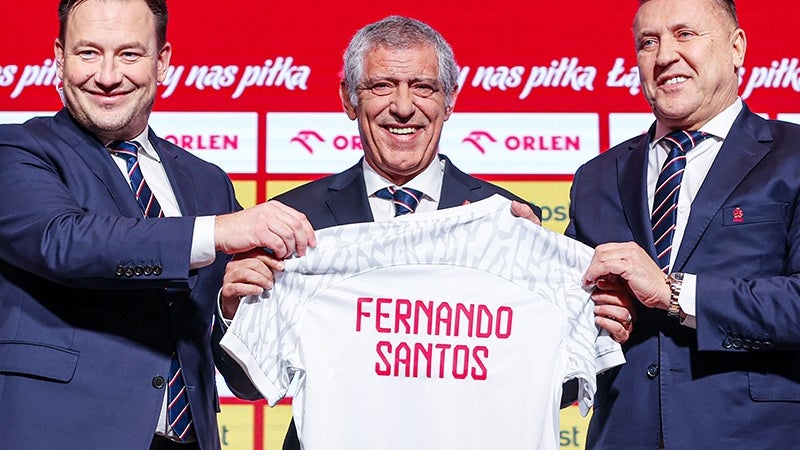 Fernando Santos quer «deixar um legado» como selecionador da Polónia