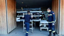 Imagem de Espanha regista novo recorde com 838 mortos num só dia