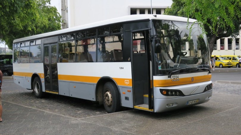 Horários do Funchal suspende a venda de bilhetes a bordo no transporte interurbano