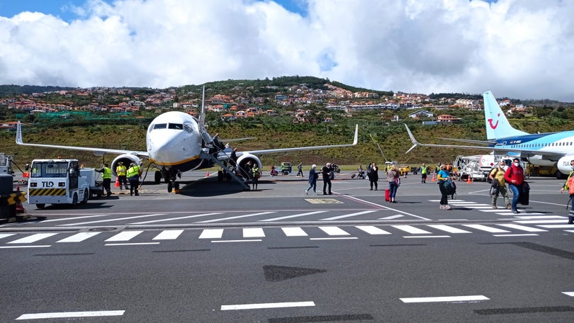 Voo Ryanair de Nuremberga com 161 passageiros