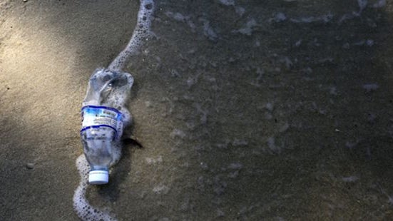 Imagem de Mediterrâneo é um dos mares com mais plásticos do planeta