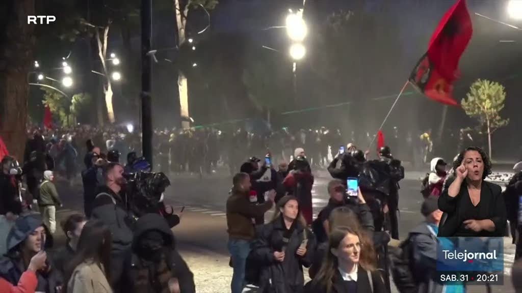 Sábado marcado por protestos em várias cidades europeias
