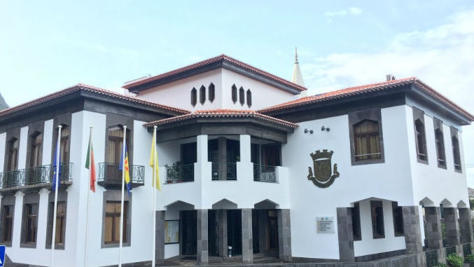 Imagem de Câmaras Municipais de Machico e do Porto Moniz também foram alvo de buscas