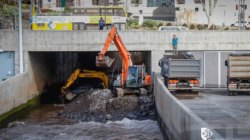 Imagem de Governo vai limpar algumas ribeiras da Região