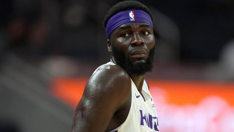 Imagem de Neemias Queta com exibição gigante na G League da NBA