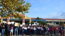 Comunidade escolar manifesta-se em Santa Maria (Vídeo)