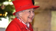 Imagem de Rainha de Inglaterra encoraja celebrações de Natal