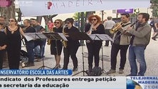 Imagem de Professores do Conservatório protestaram com “concerto dissonante” (Vídeo)