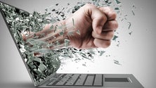 Imagem de Uso excessivo de tecnologia eleva agressividade (áudio)