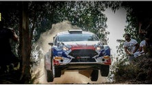 Imagem de Miguel Nunes e João Paulo no Rali de Serras de Fafe