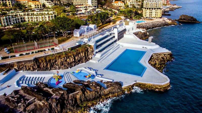 Imagem de Piscina do complexo balnear do Lido encerrada até 21 de maio