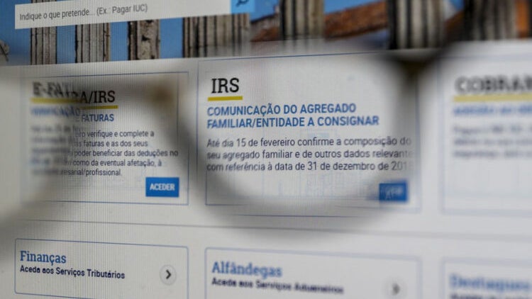 Imagem de IRS entregue até 26 de julho pode ter dispensa de coima