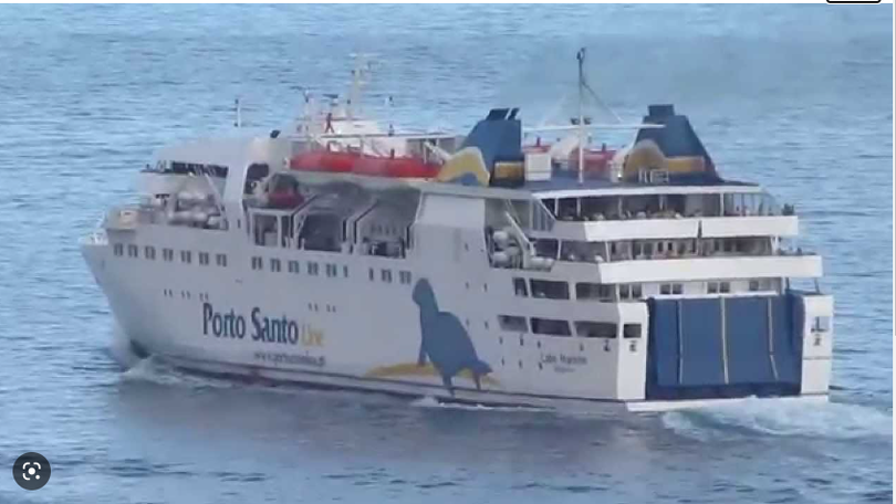 Lobo Marinho já navega rumo ao Porto Santo