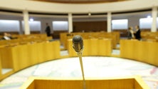 Imagem de Salários dos gestores públicos geraram discussão no parlamento (Vídeo)
