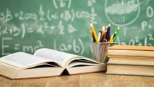 Imagem de Professores querem mais vagas nos quadros das escolas [Som]