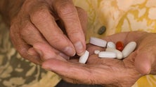 Imagem de Porto Moniz apoia idosos na compra de medicamentos