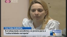 Imagem de Eurodeputada Cláudia Monteiro sensibiliza jovens para “culturalidade europeia” (Vídeo)
