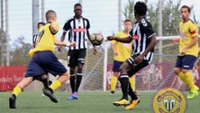 Imagem de Juniores do Nacional perdem em casa frente ao Sintrense