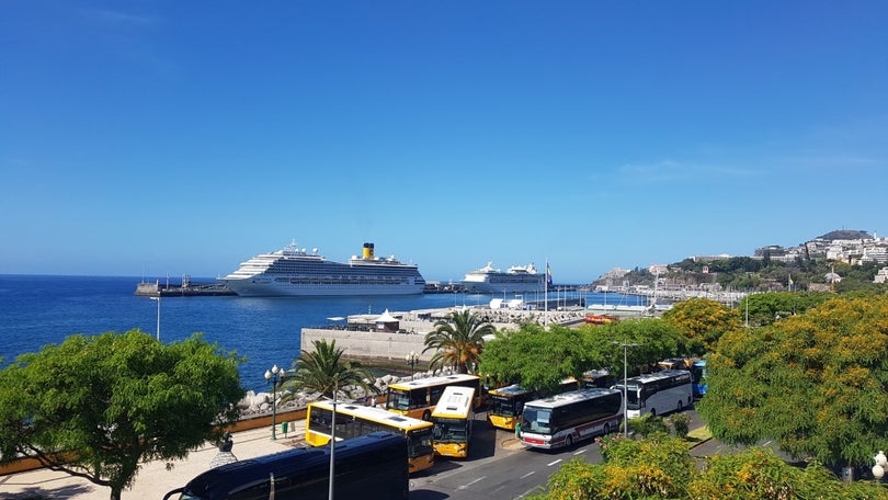Costa e Royal Caribbean de visita ao Funchal