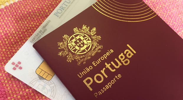 Programa de vistos gold «aumentou riscos de corrupção» em Portugal