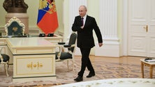 Imagem de Putin proclama data das anexações como Dia da Reunificação