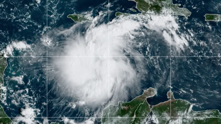Joe Biden declara emergência para a Florida por causa da tempestade Ian