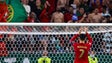 Imagem de Ronaldo reage à saída de Portugal do Euro2020