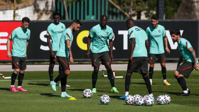 Imagem de Seleção portuguesa com testes negativos