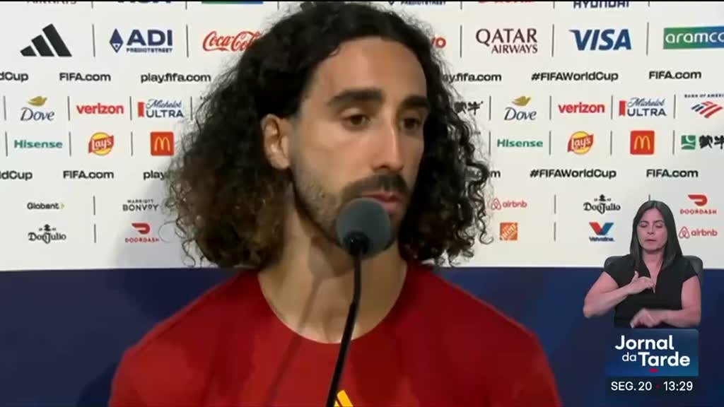 Jogadores espanhóis felizes por serem campeões mundiais