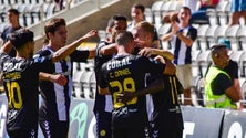Imagem de Nacional demolidor chega à vice-liderança do campeonato