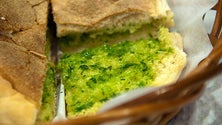 Imagem de Janeiro, o mês do bolo do caco