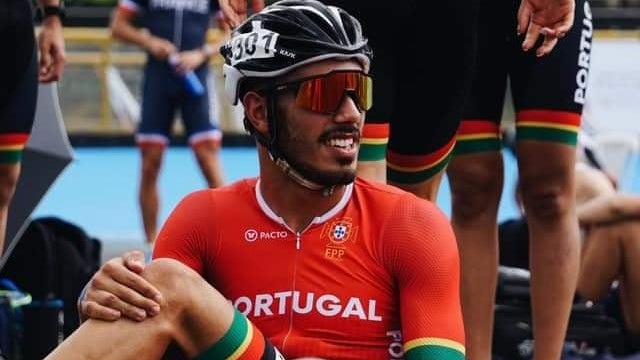Imagem de Câmara da Calheta aprova voto de louvor a Marco Lira