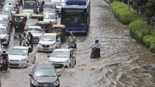 Imagem de Monções no sul da Ásia causam quase 200 mortos