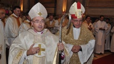 Imagem de Bispo desafia os cristãos a acenderem luzes exteriores das casas hoje à noite (Áudio)