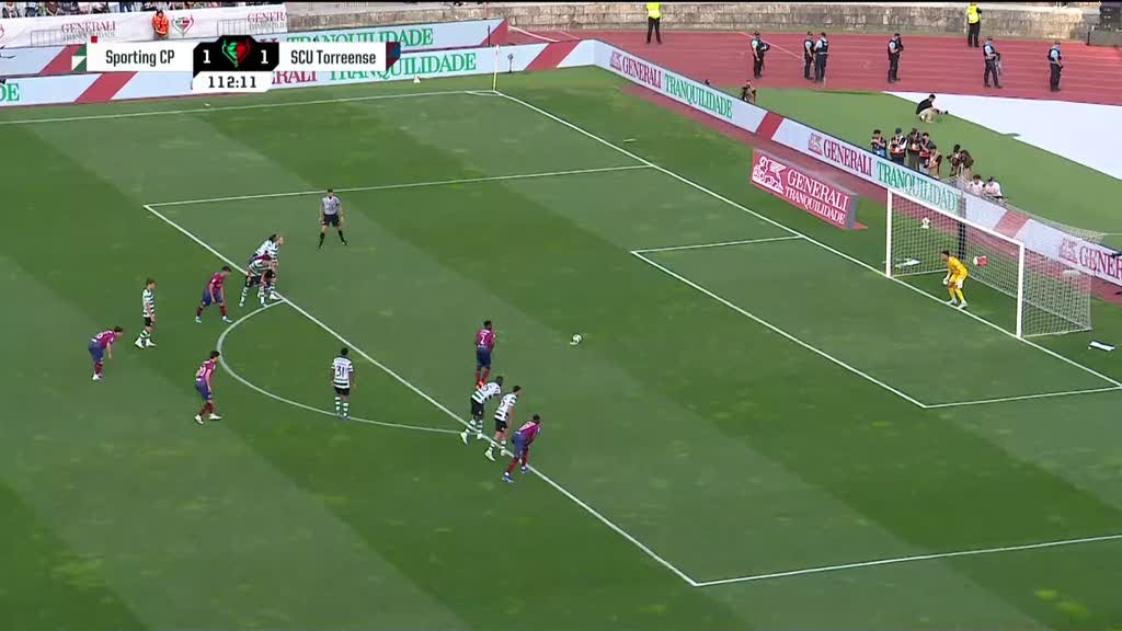 Torreense taking the decisive penalty against Sporting in the Portuguese Cup final