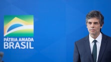 Imagem de Covid-19: Ministro da Saúde do Brasil pede demissão